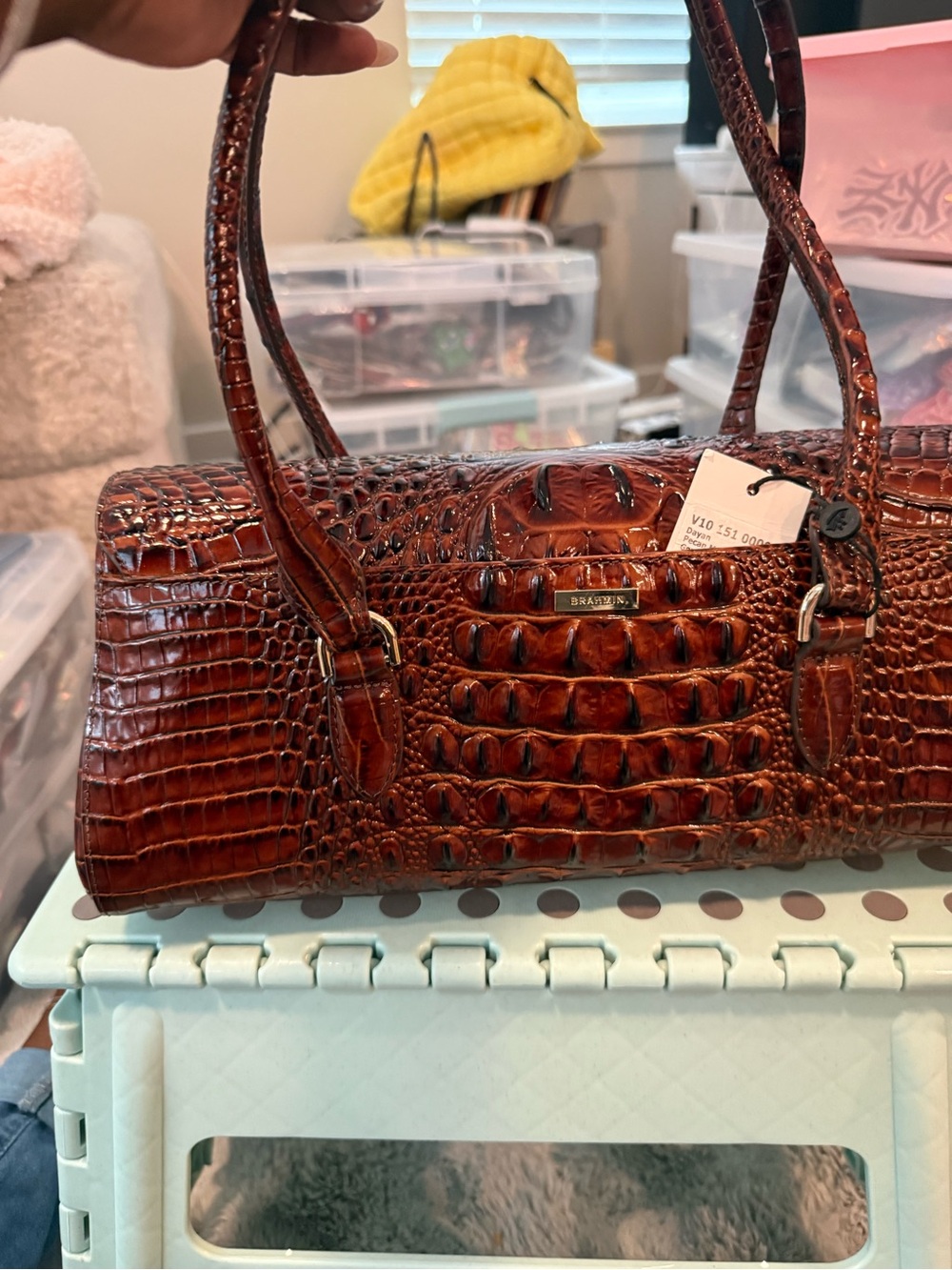 Brahmin Brick Brown Croc-Embossed Leather Shoulder Bag - Picture 2 of 6